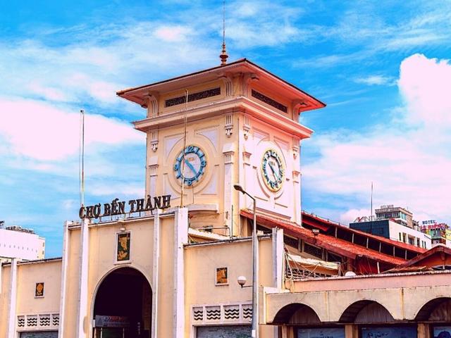 El mercado de Ben Thanh.jpg