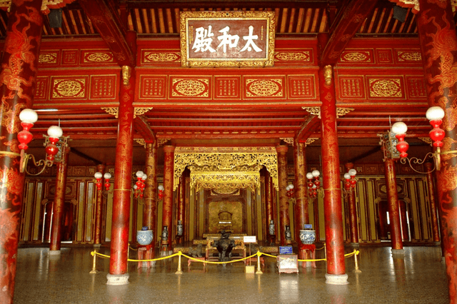 Palacio Thai Hoa-2.png