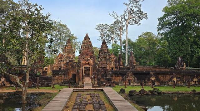 Banteay Srei.jpg